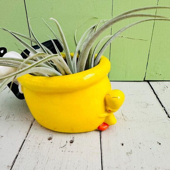 Vintage Tweety Bird and Sylvester Planter Warner Bros Collectible Figurine Vase - Picture 3 of 8